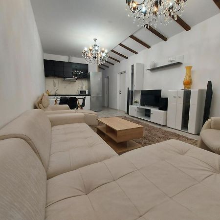 Jolie Art Appartement Brăila Buitenkant foto
