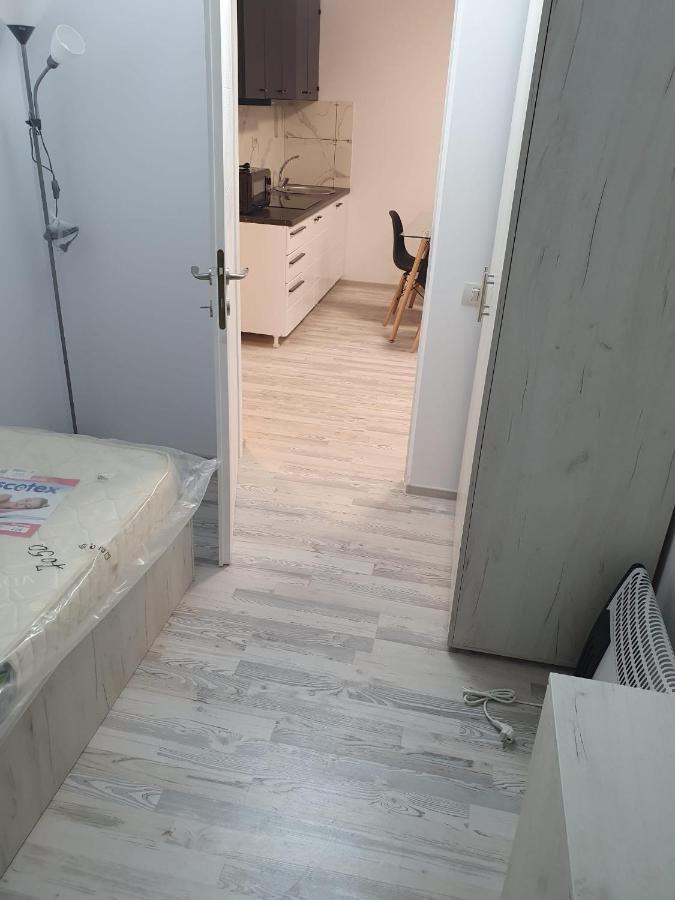 Jolie Art Appartement Brăila Buitenkant foto