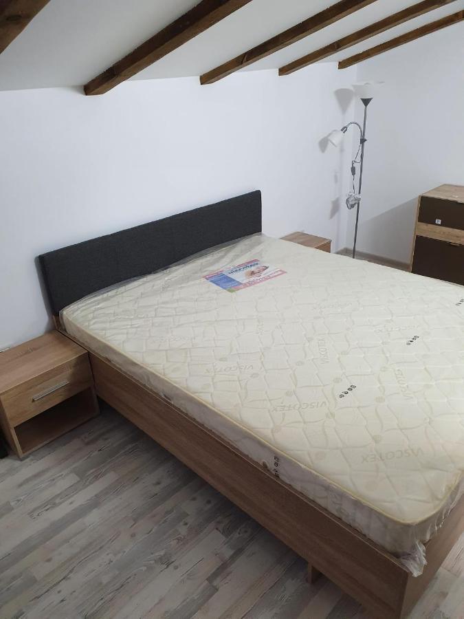Jolie Art Appartement Brăila Buitenkant foto