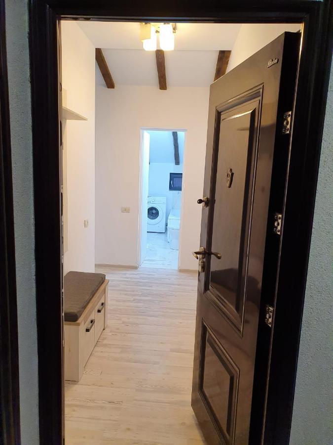 Jolie Art Appartement Brăila Buitenkant foto